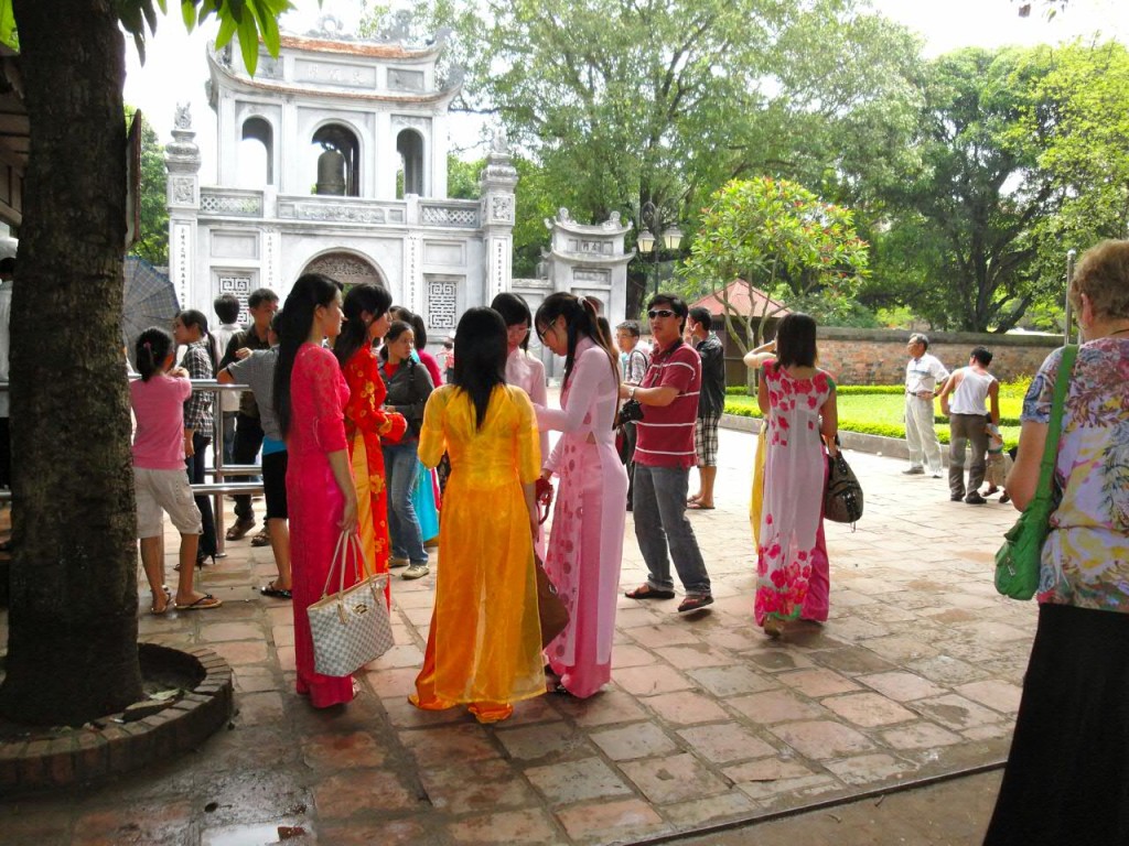 Temple of Literature and National University 
