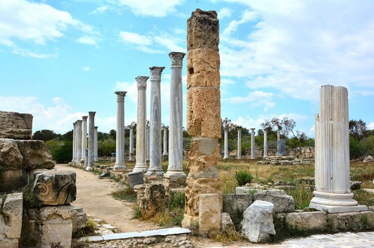 Руины античного города Саламин