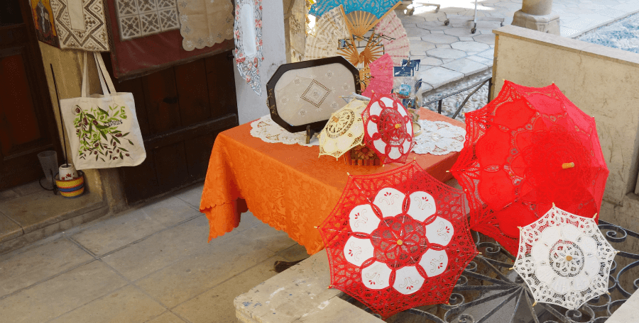 Традиционное кружево и вышивка на Кипре