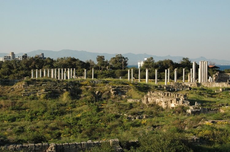 Руины античного города Саламин